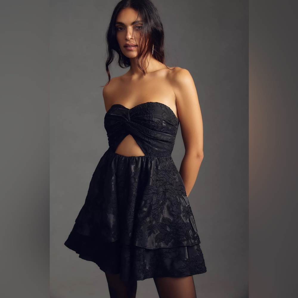 Anthropologie Bhanuni by Jyoti Strapless Mini Dress